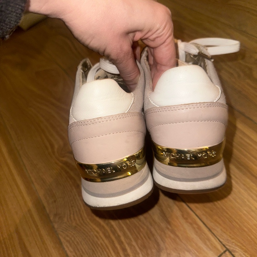 Michel Kors sneaks. Size 38 - Picture 2 of 7